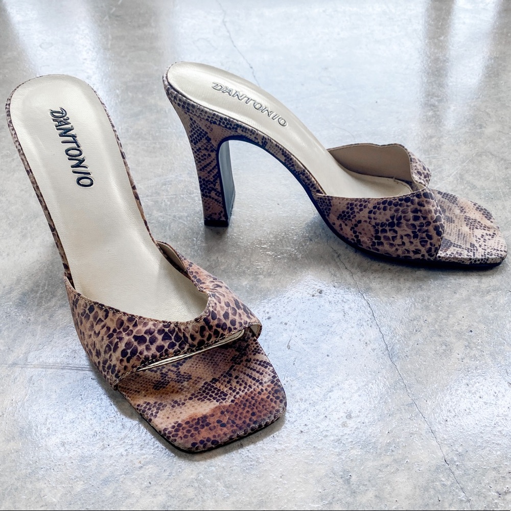VINTAGE “D’Antonio” Snakeskin Fabric Upper Square Toe Heeled Sandals